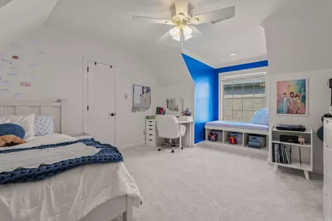 Bedroom - 20 Chatel Dr, Little Rock, AR 72223 photo 3 of 7