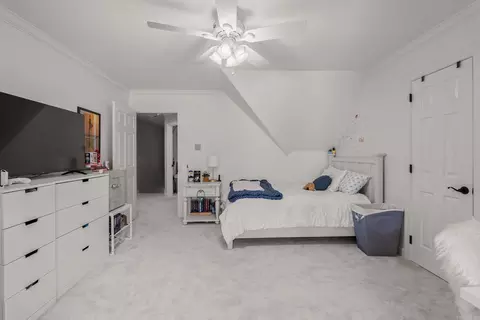 Bedroom - 20 Chatel Dr, Little Rock, AR 72223 photo 4 of 7