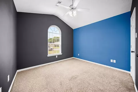 Bedroom - 19 Lake Side Dr, Ward, AR 72176 photo 7 of 8