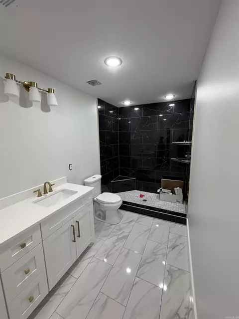 Bath - 609 Cayson St, Bono, AR 72416 photo 1 of 1