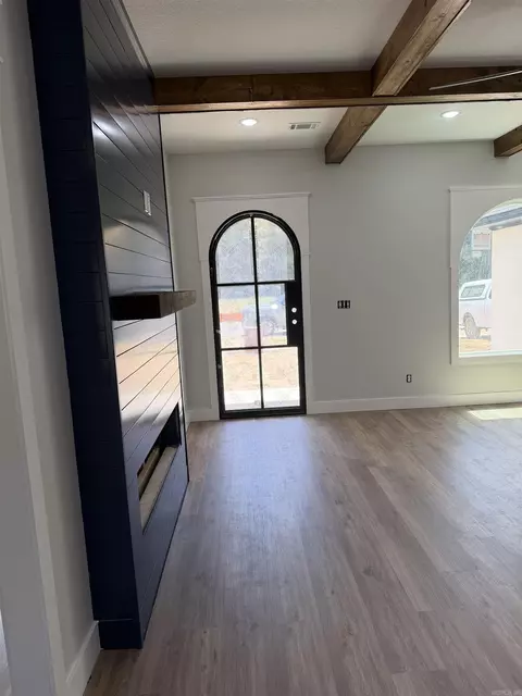 Entry Way - 609 Cayson St, Bono, AR 72416 photo 1 of 4