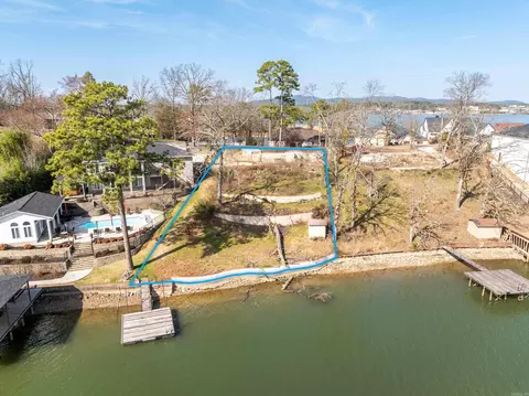 218 Wilson Pt, Hot Springs, AR 71913