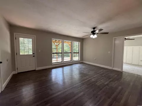 821 E Washington St, Harrison, AR 72601 photo 3