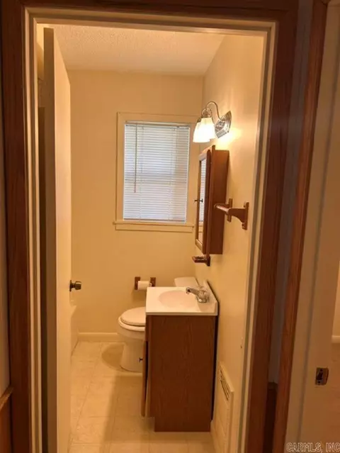 Bath - 5106 Madison St, Alexander, AR 72002 photo 1 of 1