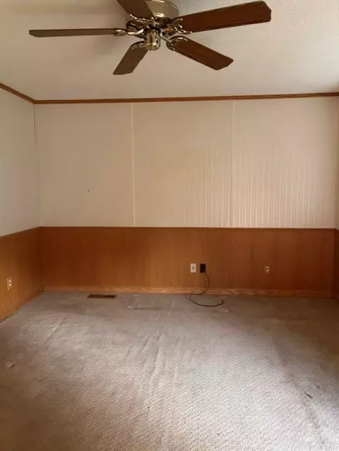 Living - 5106 Madison St, Alexander, AR 72002 photo 1 of 2