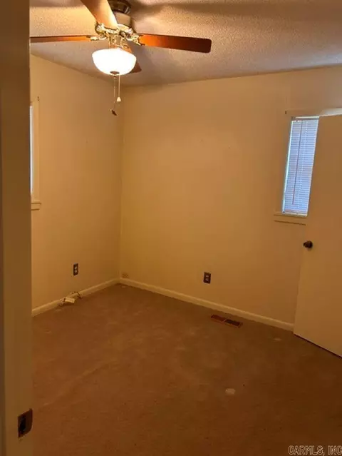 Bedroom - 5106 Madison St, Alexander, AR 72002 photo 5 of 6