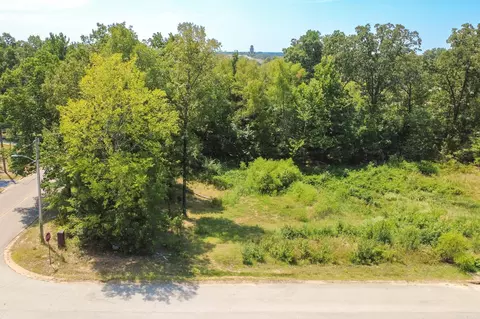 Alex Drive, Jonesboro, AR 72401