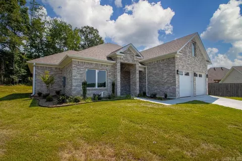 Exterior - 2116 Sable Oaks, Bryant, AR 72022 photo 3 of 7