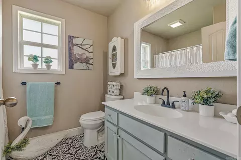 Bath - 49 Ashcraft, Paragould, AR 72450 photo 2 of 2