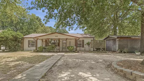 215 W Easy, Jonesboro, AR 72401