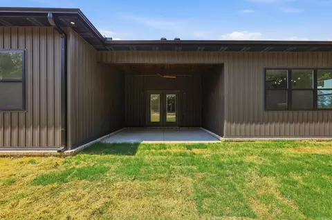 Exterior - 1052 Stagecoach Blvd, Cabot, AR 72023 photo 11 of 11