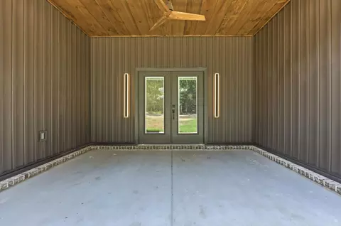 Exterior - 1052 Stagecoach Blvd, Cabot, AR 72023 photo 7 of 11