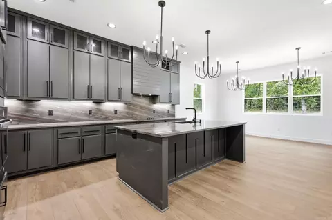 Kitchen - 1052 Stagecoach Blvd, Cabot, AR 72023 photo 1 of 7