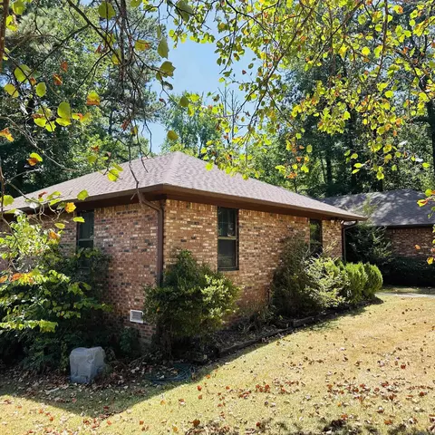 Exterior - 2011 Shady Ln, Malvern, AR 72104 photo 2 of 9