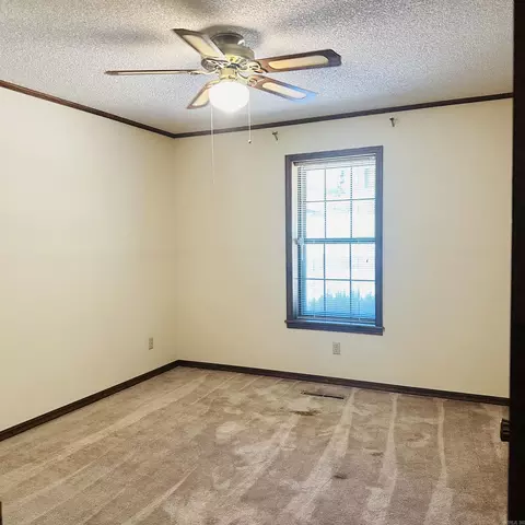 Bedroom - 2011 Shady Ln, Malvern, AR 72104 photo 1 of 5