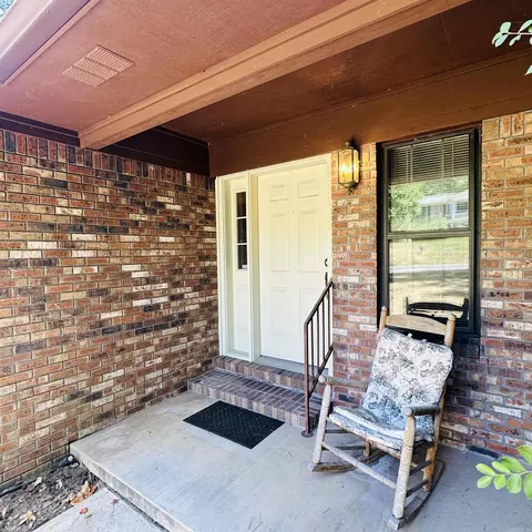 Exterior - 2011 Shady Ln, Malvern, AR 72104 photo 9 of 9