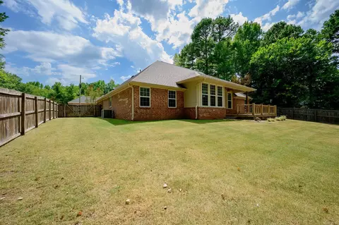 Exterior - 1003 Hope Cir, Mena, AR 71953 photo 7 of 11