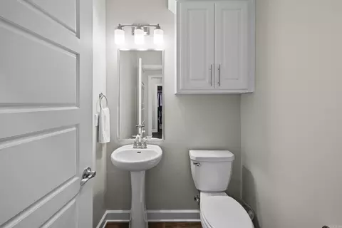 Bath - 21 Turnberry Ln, Cabot, AR 72023 photo 3 of 4