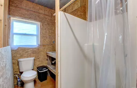 Bath - 1195 Highway 5, Romance, AR 72136 photo 1 of 5