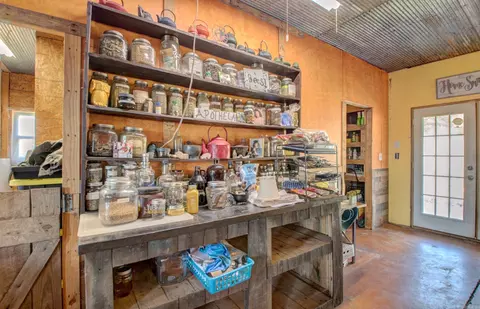 Other - 1195 Highway 5, Romance, AR 72136 photo 1 of 8