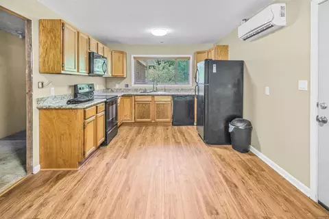 Kitchen - 3173 S Hwy 27, Mount Ida, AR 71957 photo 1 of 6