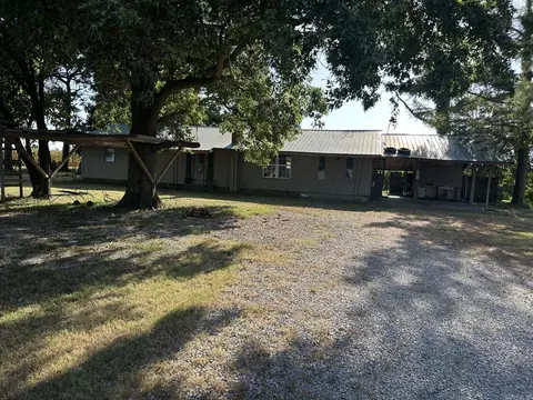 3076 County Road 945 Rd, Jonesboro, AR 72401