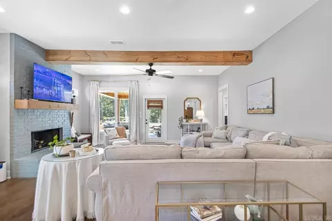 Living - 2565 Kara Ln, Bryant, AR 72019 photo 1 of 3