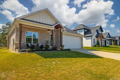 Exterior - 2565 Kara Ln, Bryant, AR 72019 photo 2 of 9