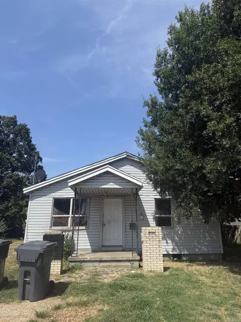 2007 Kathleen St, Jonesboro, AR 72401