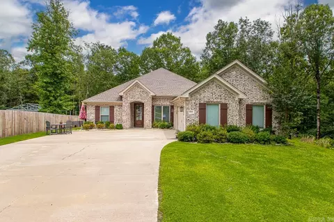 Exterior - 6533 Castle Rdg, Benton, AR 72019 photo 2 of 5