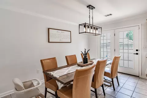 Dining - 620 Blossom, Trumann, AR 72472 photo 1 of 1