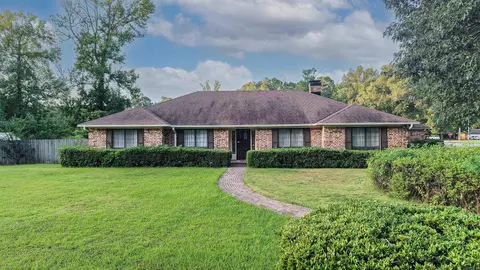 1006 Rosswood Colony Dr, Pine Bluff, AR 71603