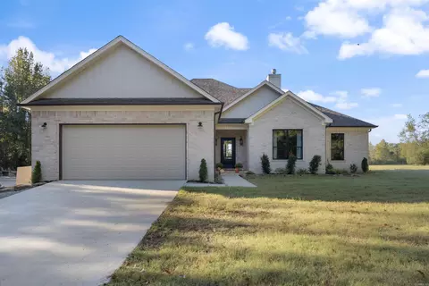 2535 Covington Rd, Ward, AR 72176