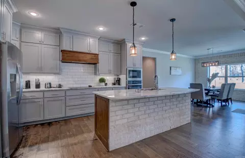 Kitchen - 9024 Greenstone Dr, Alexander, AR 72002 photo 1 of 7