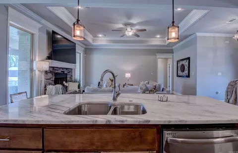 Kitchen - 9024 Greenstone Dr, Alexander, AR 72002 photo 7 of 7