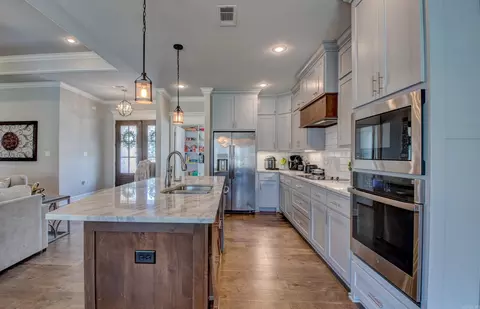 Kitchen - 9024 Greenstone Dr, Alexander, AR 72002 photo 4 of 7