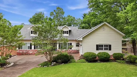 117 Cifuentes Way, Hot Springs Village, AR 71909