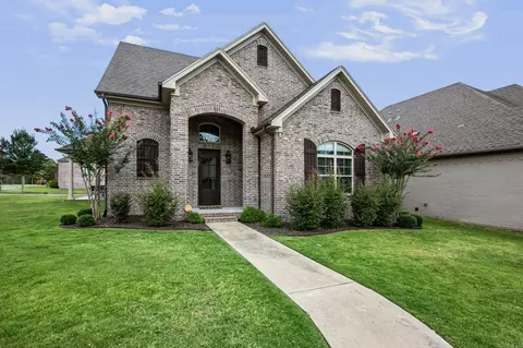 65 Wildwood Place Cir, Little Rock, AR 72223