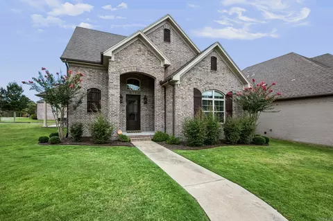 65 Wildwood Place Cir, Little Rock, AR 72223