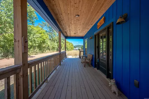 Exterior - 3780 River Rd, Guion, AR 72540 photo 5 of 7