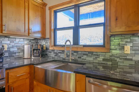 Kitchen - 3780 River Rd, Guion, AR 72540 photo 4 of 9