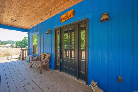 Exterior - 3780 River Rd, Guion, AR 72540 photo 6 of 7