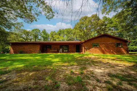 990 Lakewood, Camden, AR 71701