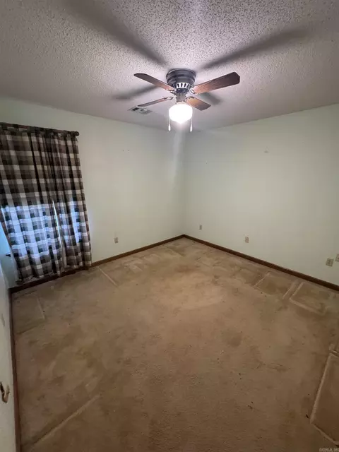 Bedroom - 11703 Dalin Rd, Cabot, AR 72023 photo 2 of 6