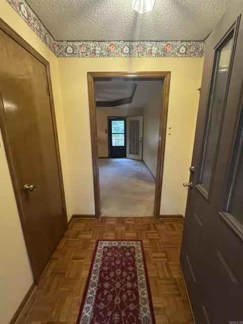 Entry Way - 11703 Dalin Rd, Cabot, AR 72023 photo 1 of 2