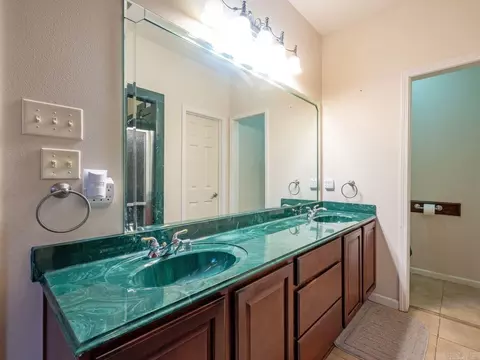 Bath - 3 Conrad Cv, Conway, AR 72032 photo 5 of 7