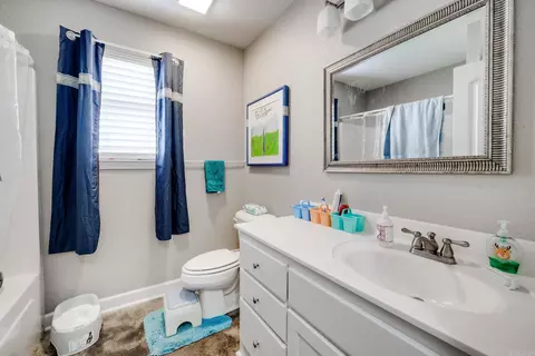 Bath - 1375 Acuff Ln, Conway, AR 72034 photo 3 of 3