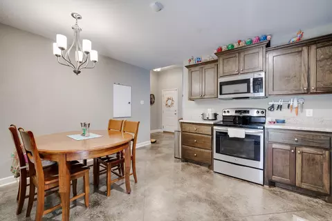 Kitchen - 1375 Acuff Ln, Conway, AR 72034 photo 3 of 3