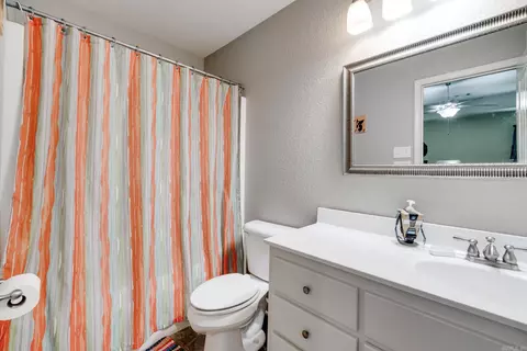 Bath - 1375 Acuff Ln, Conway, AR 72034 photo 2 of 3