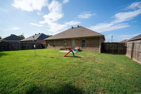 Exterior - 1375 Acuff Ln, Conway, AR 72034 photo 4 of 7